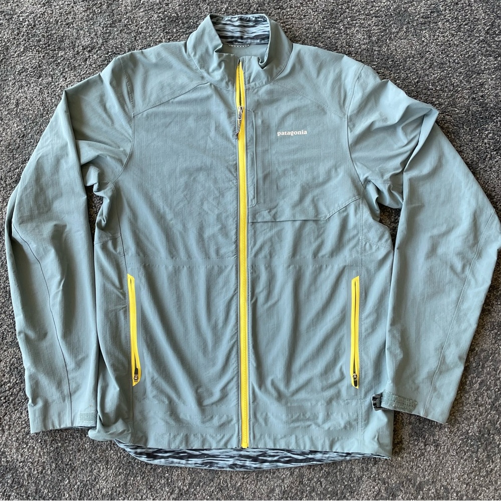 Patagonia Wind Breaker